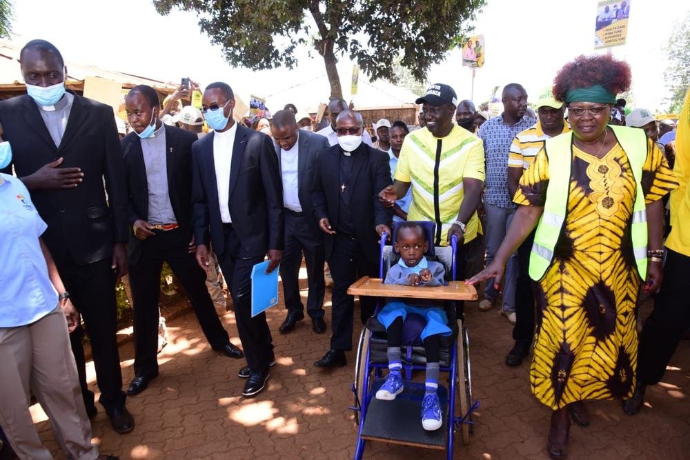 The Deputy President visits the Don Orione Centre at Kaburugi