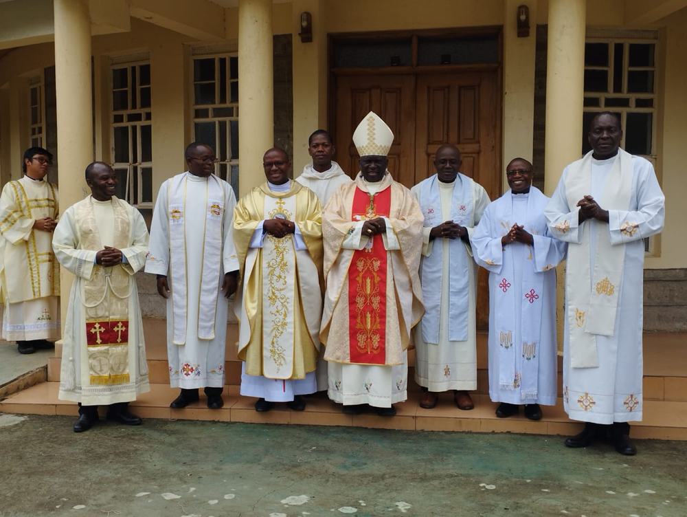 Archbishop Philip Anyolo institutes six brothers as readers and acolytes