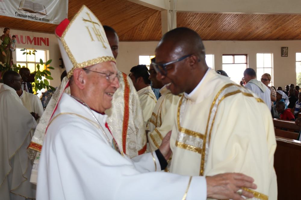 Five brothers ordained deacons at Kandisi