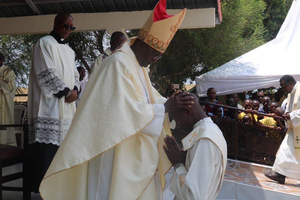 Fr. Peter Karanja ordained priest in his home parish