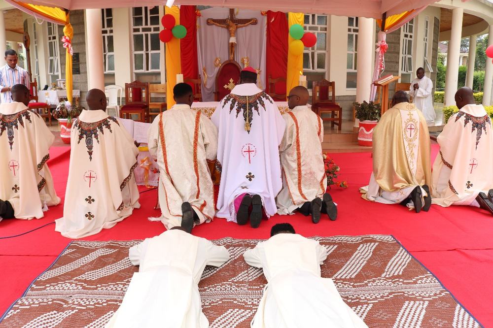Two clerics ordained deacons in Nairobi