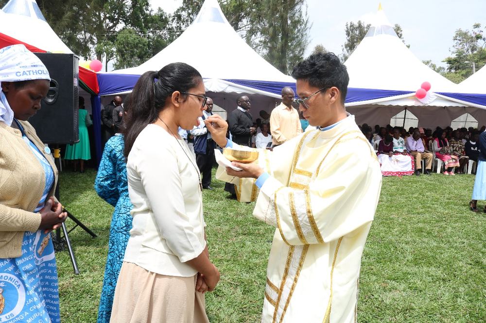 Two clerics ordained deacons in Nairobi