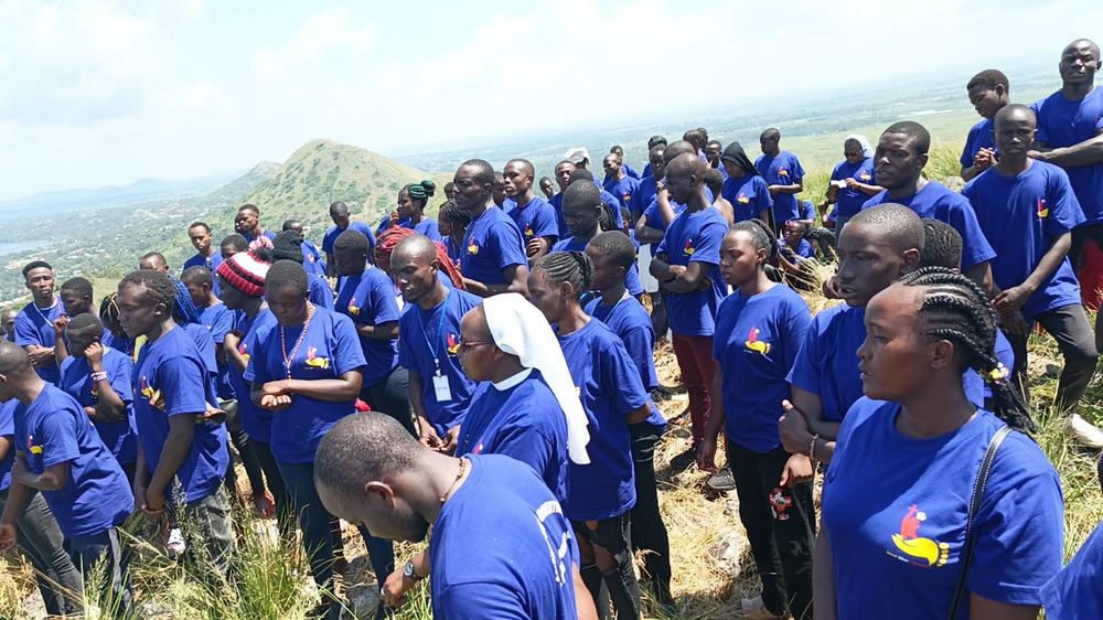 170 young people gather at Nyadorera