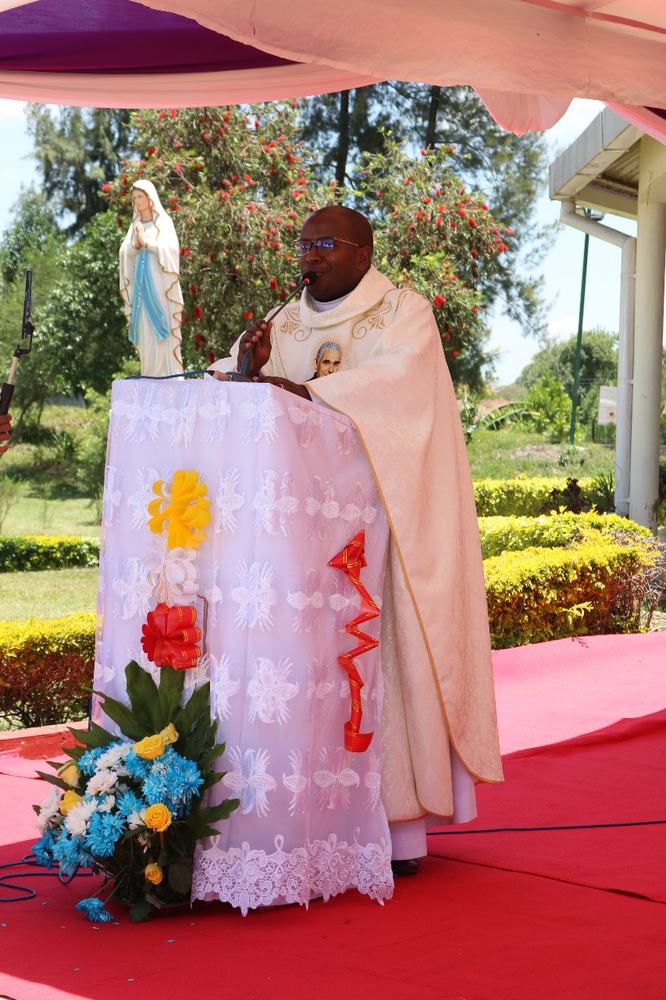 Four clerics profess perpetual vows