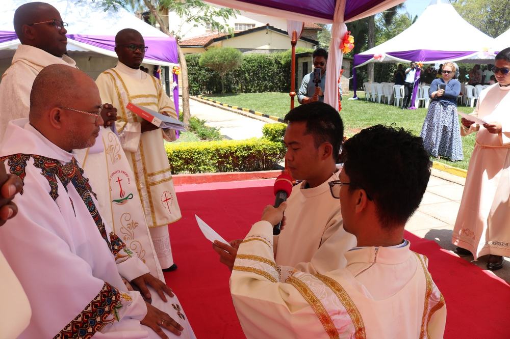 Four clerics profess perpetual vows