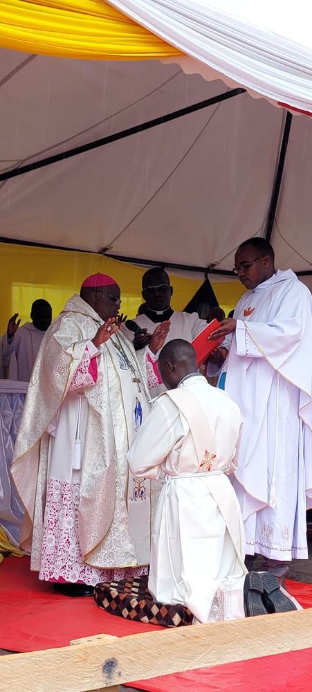 Fr. Evans Ombongi ordained in Kisii — the nineteenth Kenyan priest