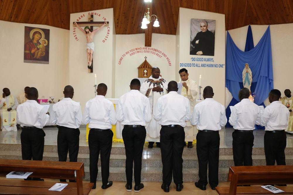 Eight aspirants begin postulancy on the Solemnity of Our Lady of Divine Providence